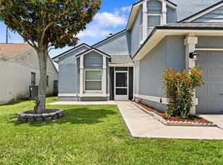 302 Lakebreeze Cir, Lake Mary, FL 32746