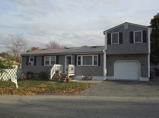 23 Kendall St, Methuen, MA 01844