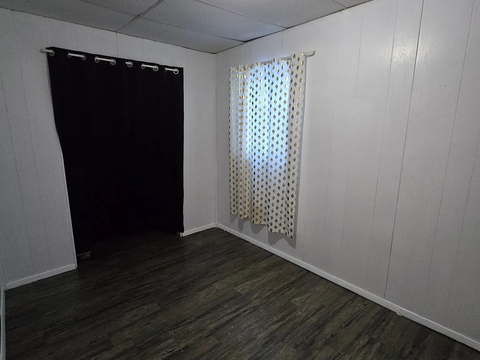 2 bed, $950 — Photo 2