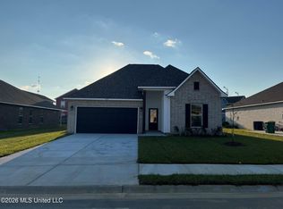 7273 Pencarrow Cir, Ocean Springs, MS 39564