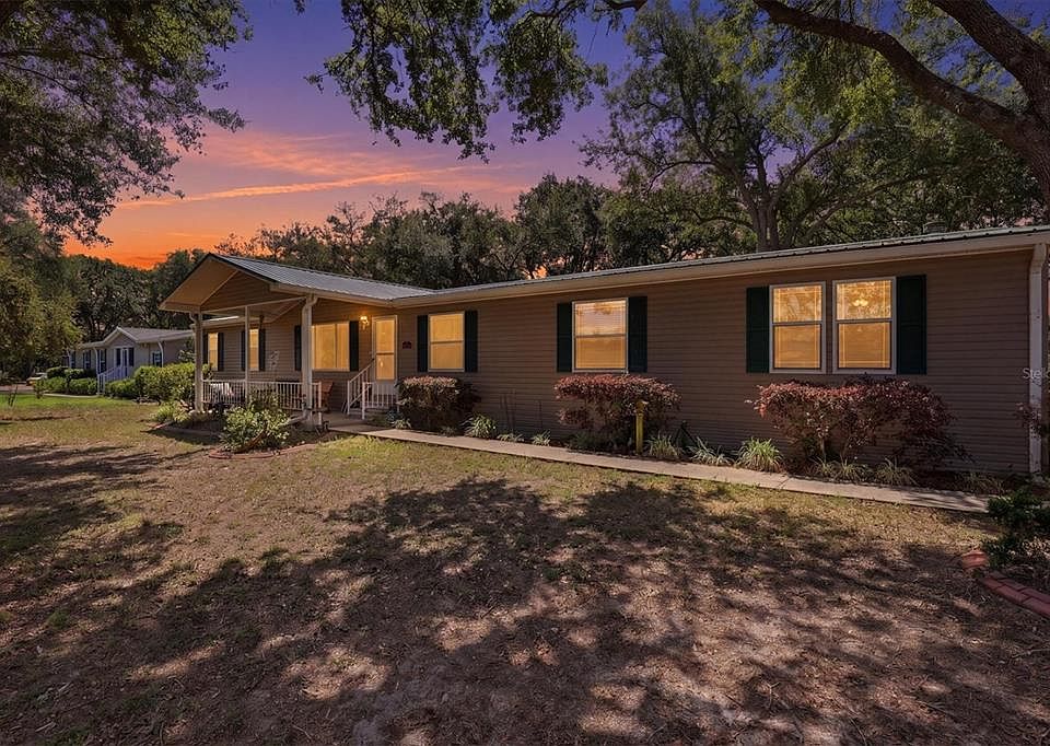 1st image of 33906 Coddle Ct
