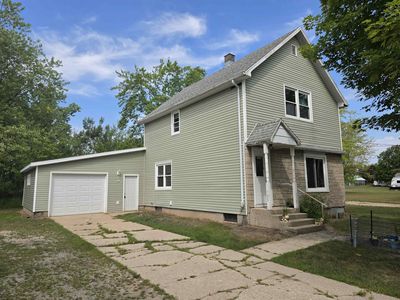 243 Park Ave, Oconto Falls, WI, 54154