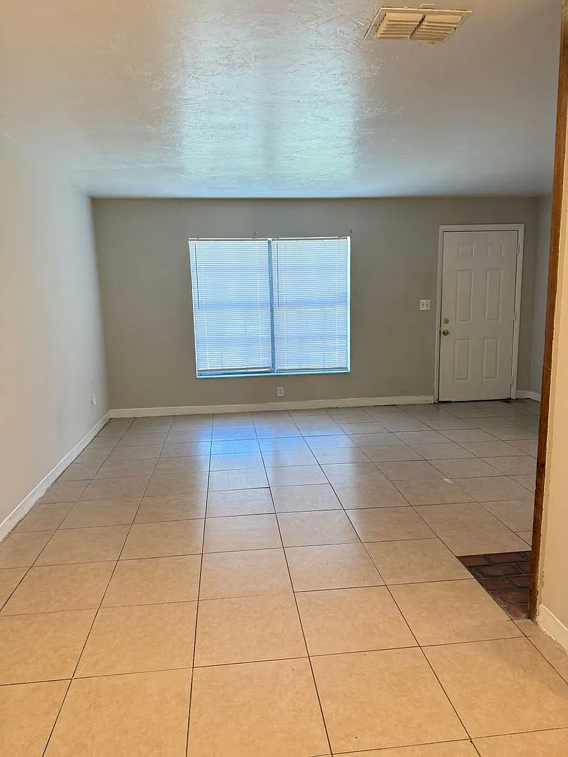 2525 Active — Photo 2