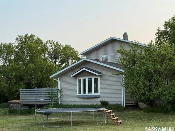 103 2nd Street W, Storthoaks, SK S0C 2K0