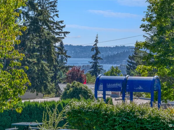 12312 SE 23rd Pl, Bellevue, WA 98005