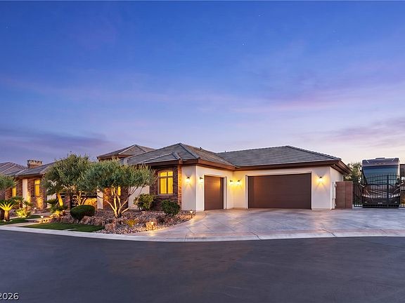 2nd image of 225 Saint Elmo Cir