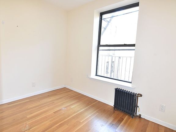 4th image of 512 W 136th St APT 3C