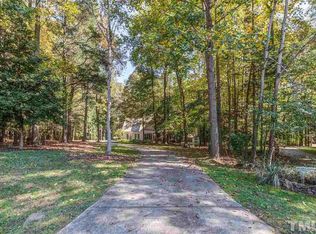 2304 Laurelford Ln, Wake Forest, NC 27587