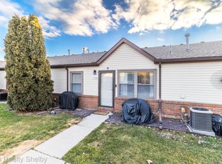 23630 Cottrell St, Clinton Township, MI