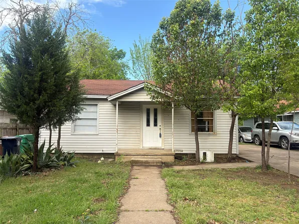 325 N Wood St, Denton, TX 76209