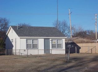 103 E Chestnut Ave, Duncan, OK 73533