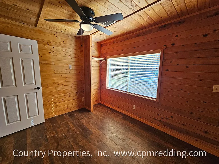 13477 Oak Run Rd — Photo 17