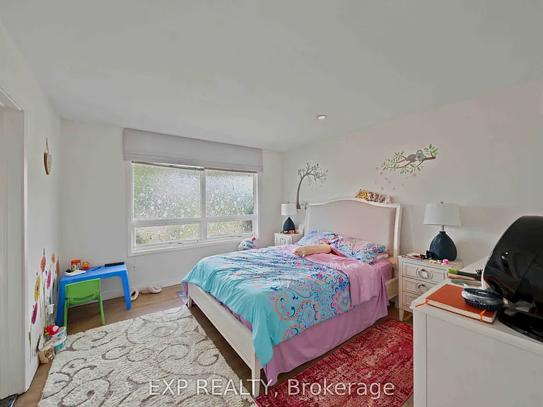 304 Roger Rd — Photo 26