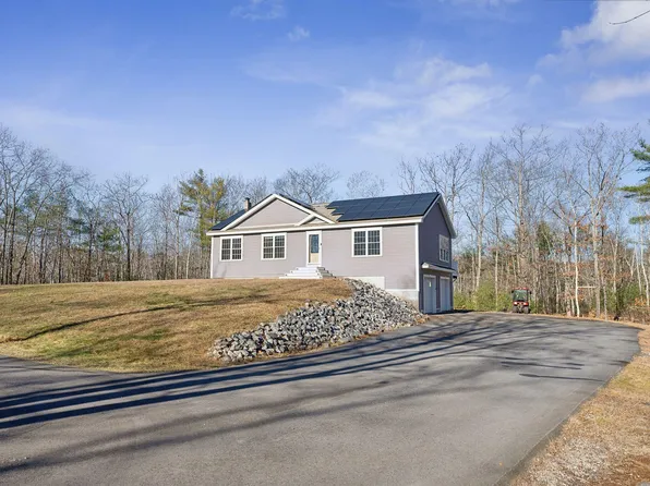 16 G Dow Way, Waterboro, ME 04030