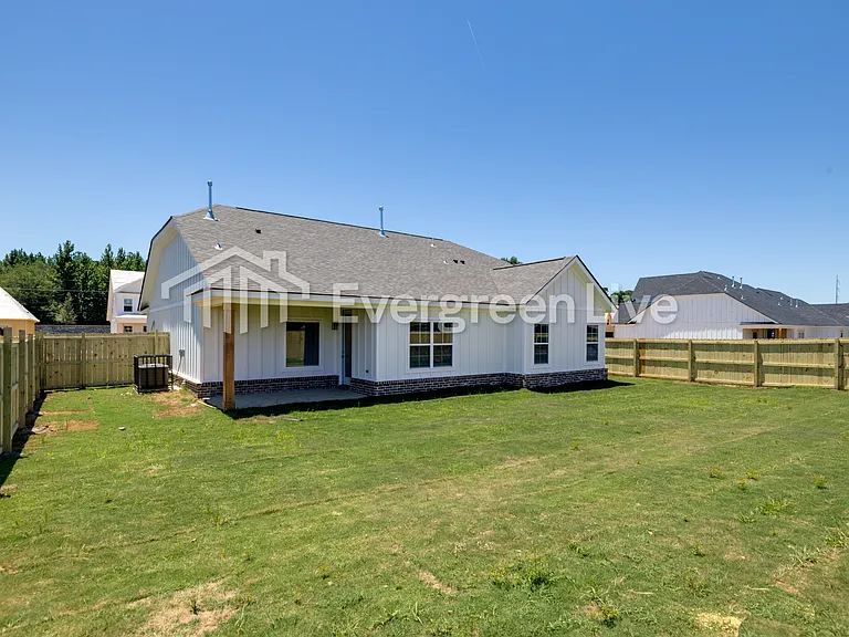 4269 McSwain Dr — Photo 14