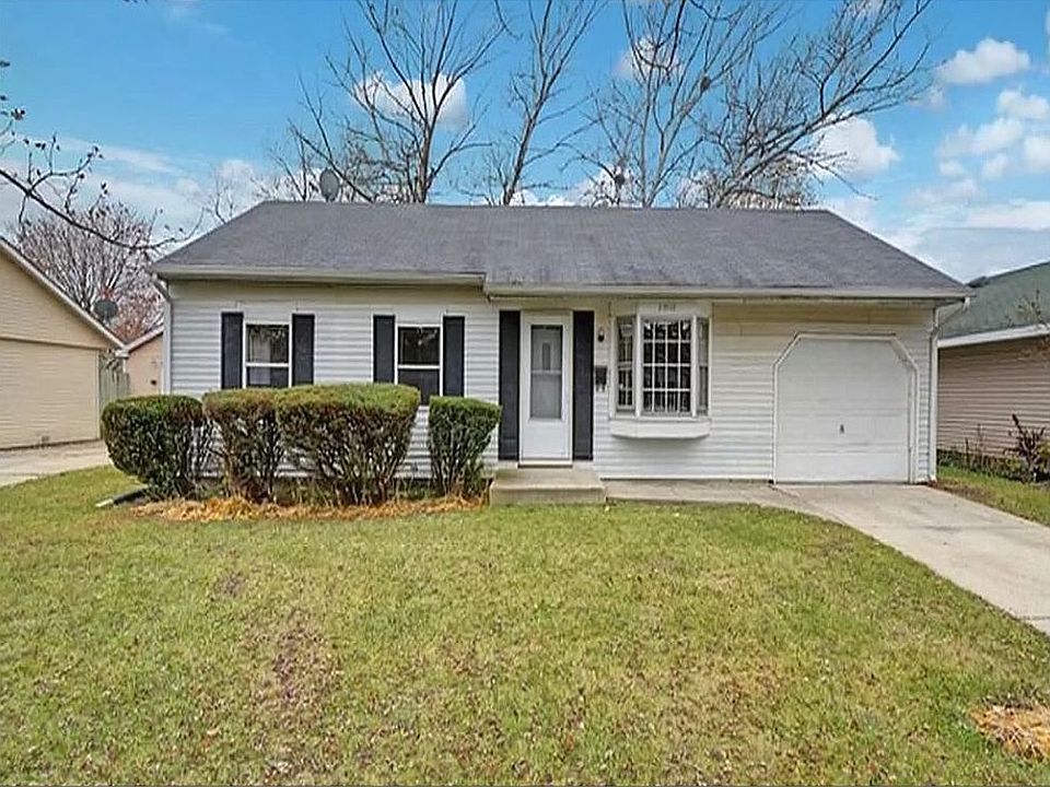 1st image of 22112 E Churchill Dr