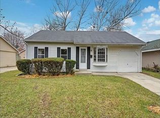 2212 E Churchill Dr, Richton Park, IL 60471