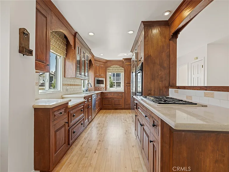 3204 Walnut Ave — Photo 12