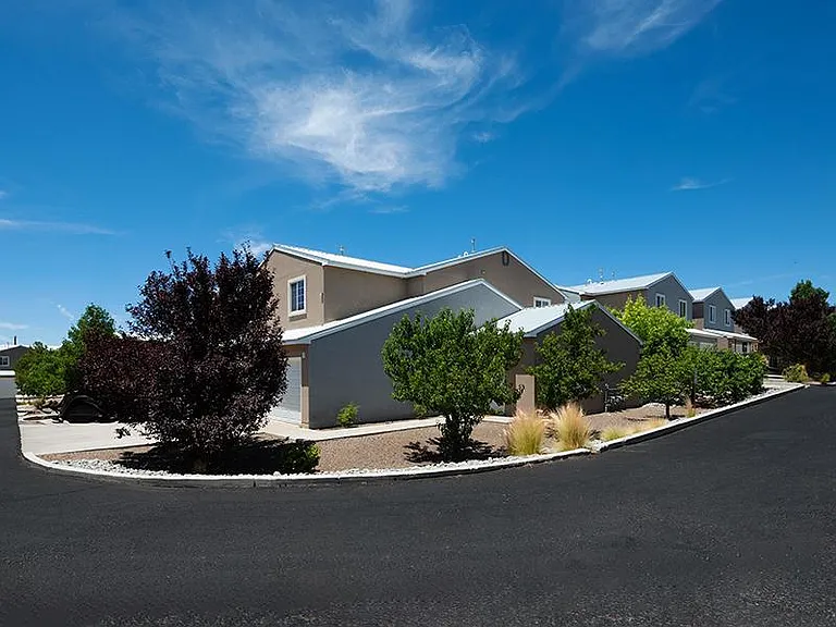 ZIA Townhomes — Photo 19
