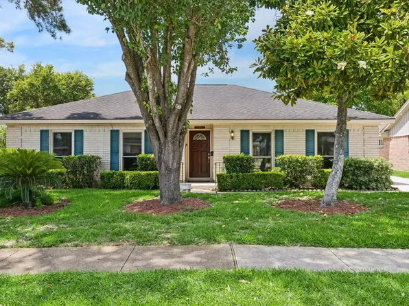 10610 Sagepark Ln, Houston, TX 77089