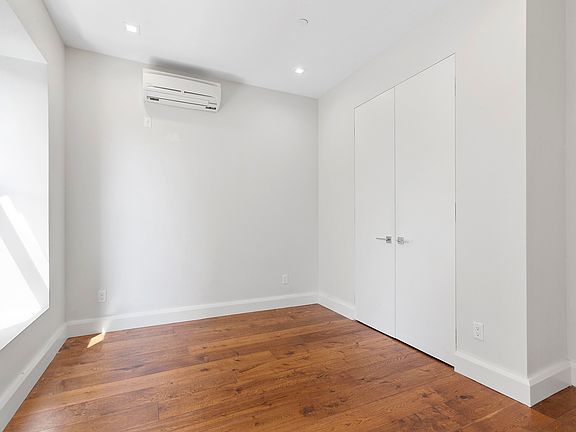 4th image of 92 Morningside Ave APT 2B