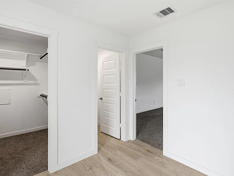 31814 Hallington Hill Ln — Photo 15