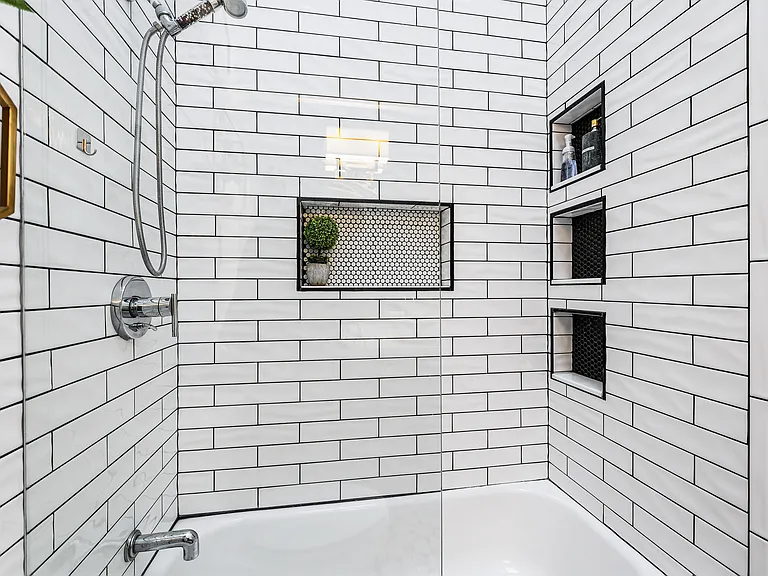 4517 Holland Ave #107 — Photo 22