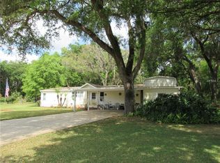 27812 N Pelican Isle Dr, Leesburg, FL 34748