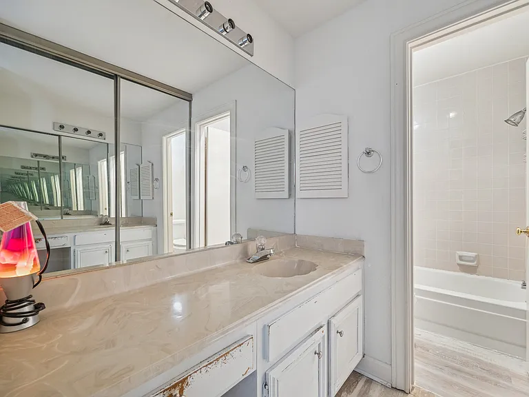 880 Tully Rd #13 — Photo 14