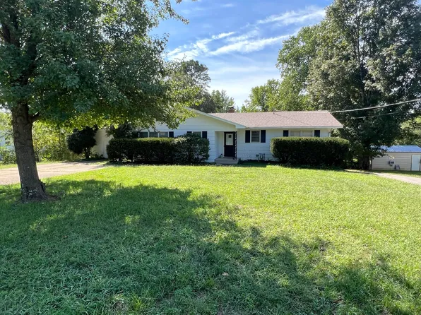 308 W 10th Street, Willow Springs, MO 65793