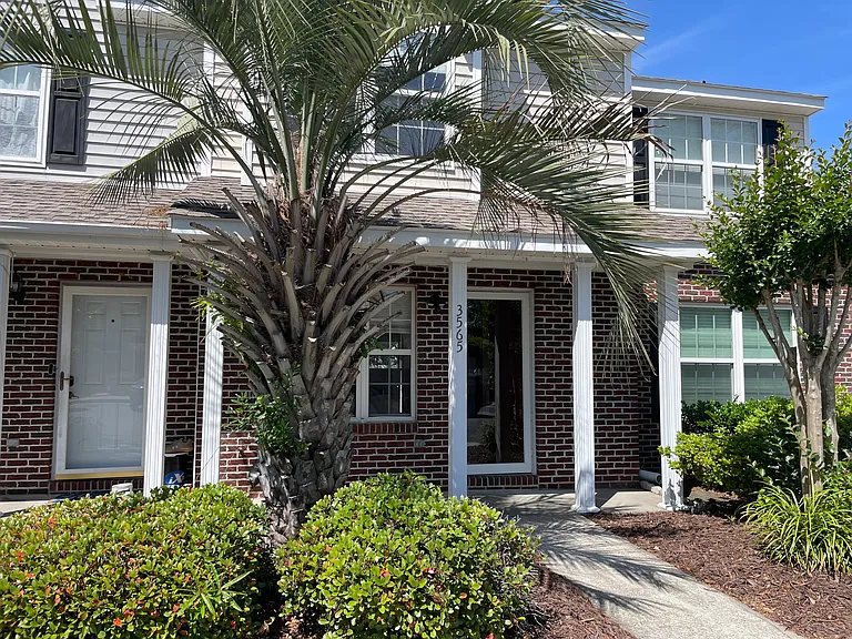 3565 Crepe Myrtle Ct — Photo 17