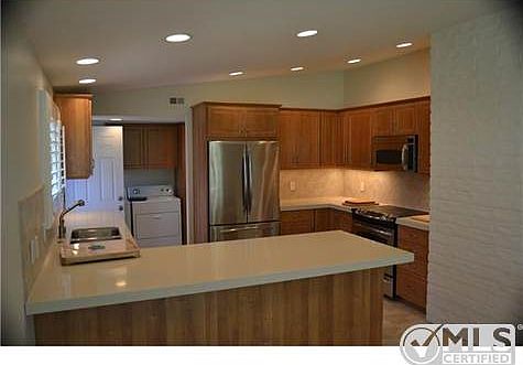 5th image of 762 W Solana Cir