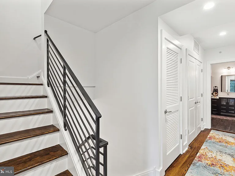1506 N Philip St — Photo 37