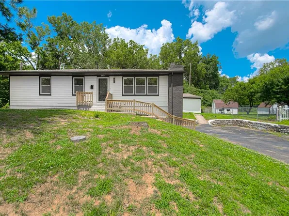 3910 Sewell Ave, Kansas City, KS 66104