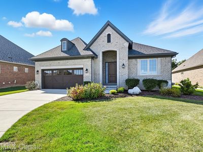 24530 Pinnacle Cir #25, South Lyon, MI, 48178