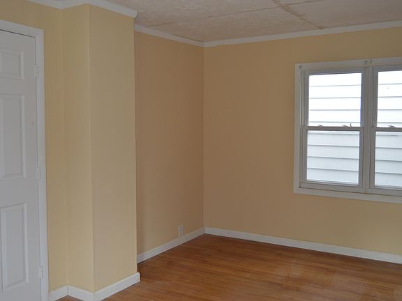 5th image of 145 Sambourne St Fl 1