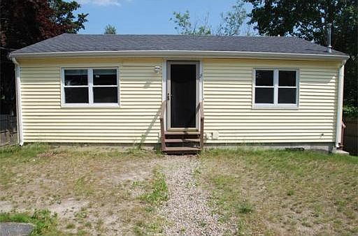 1st image of 21 Webster Dr