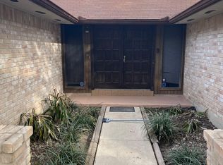 12114 Woodsrim St, Live Oak, TX 78233