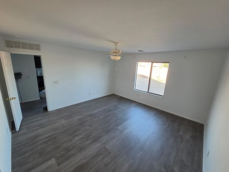 24165 N Cargo Ave — Photo 7