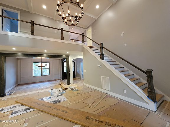 4th image of 1265 Bentley Park Ln