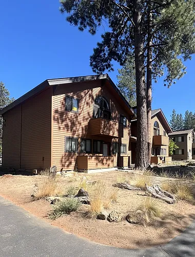 56856 Enterprise Dr Photo 1