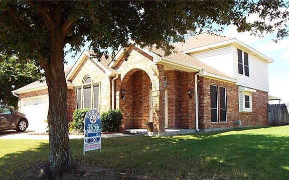 2nd image of 4501 Summerbrook Cir