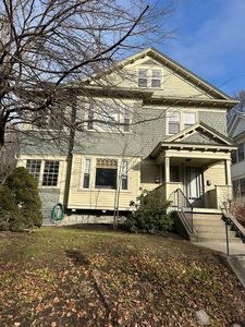 933 Pleasant St, Worcester, MA, 01602
