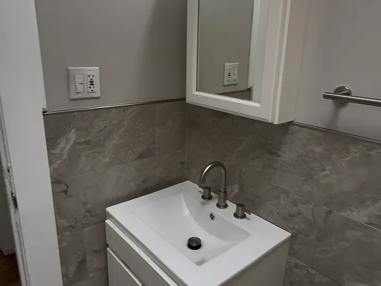 62 Wakeman Ave #3 — Photo 4