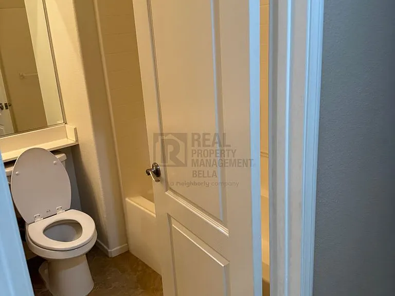 756 Conlon Dr — Photo 17