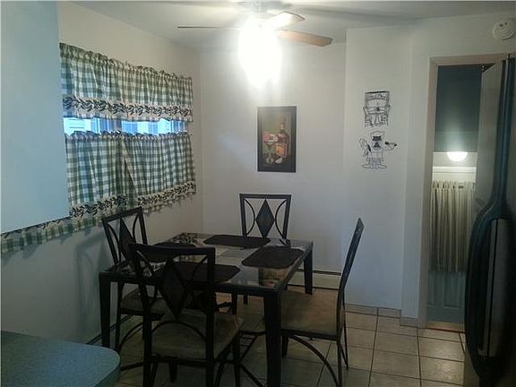 4th image of 768 Payne Ave
