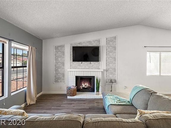 4th image of 4355 Sandcastle Dr