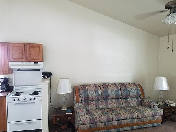 4th image of 4752 Jacklin Dr NE