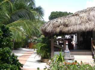 210 Taylor Dr, Key Largo, FL 33037