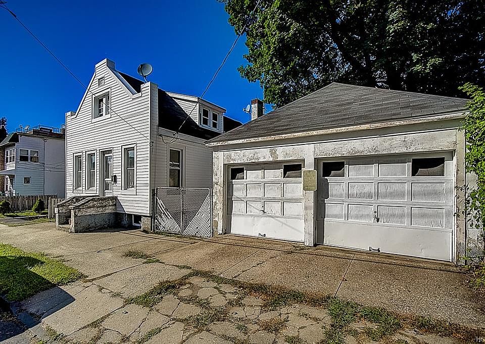 1st image of 35 Dunbar St